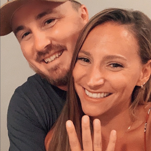 Meet your Posher, Ally - Picture 3 of 4